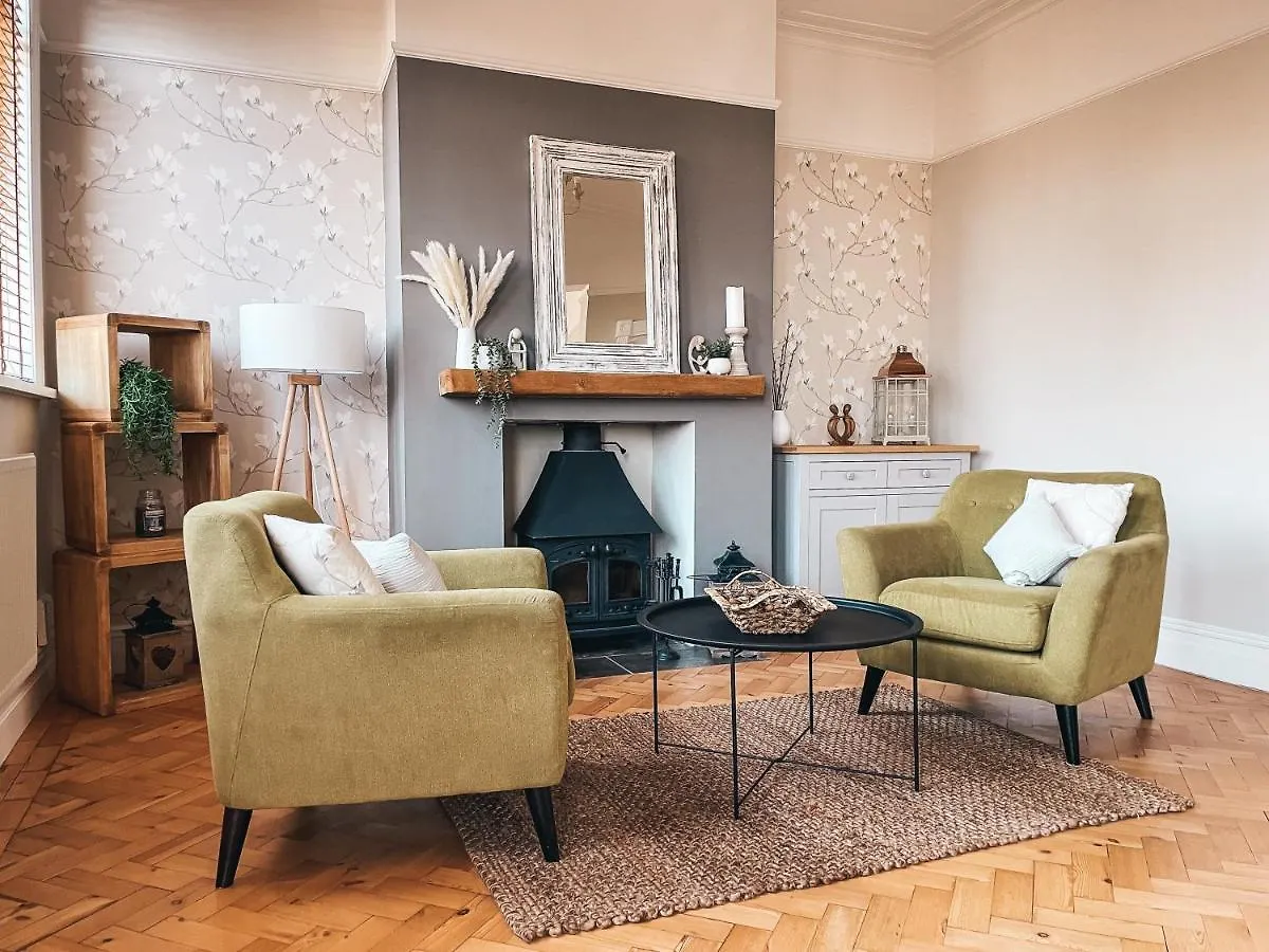Ty-Fry House, By Solace Stays Cardiff United Kingdom